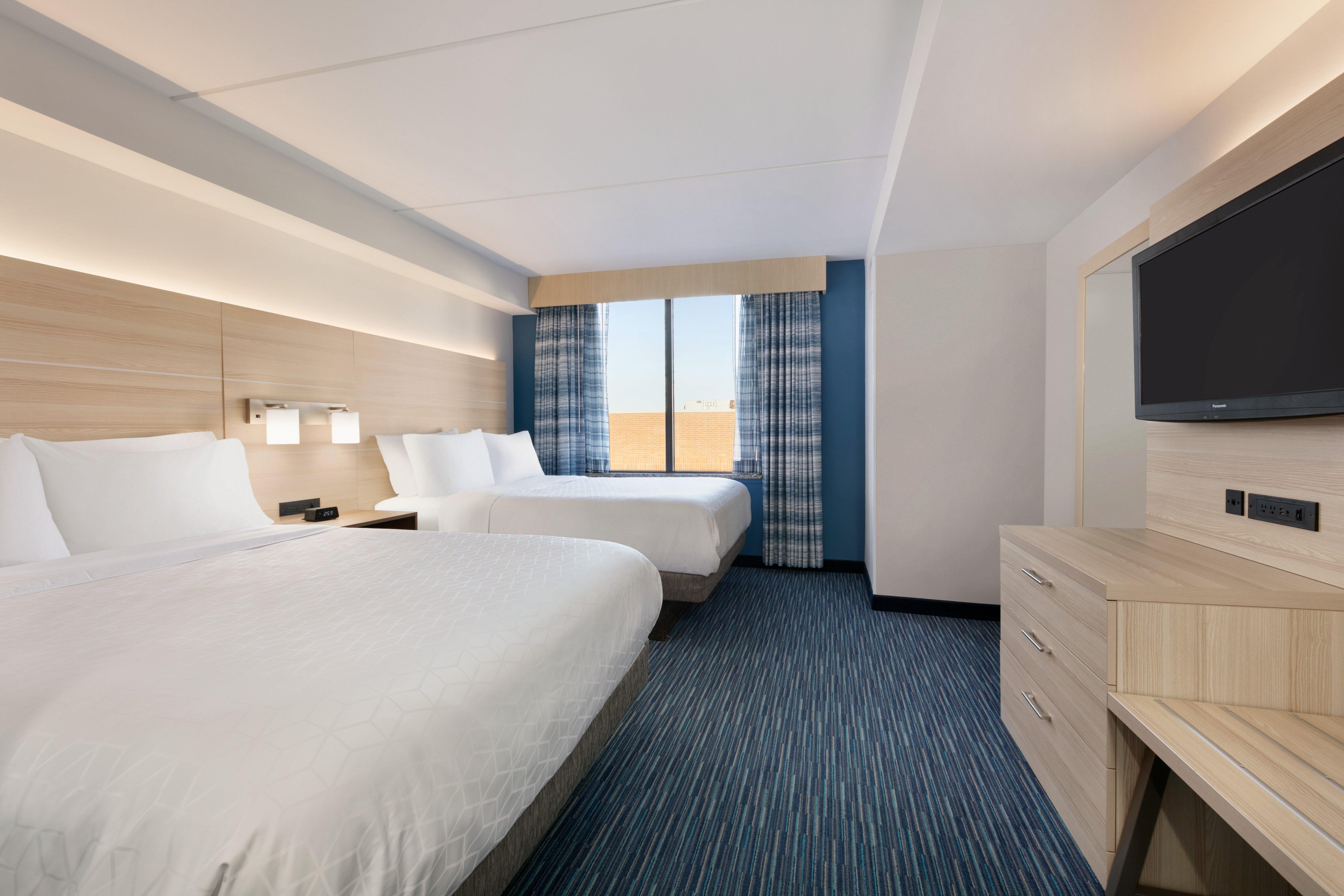 Holiday Inn Express Hotel & Suites Norfolk Airport By Ihg Екстериор снимка