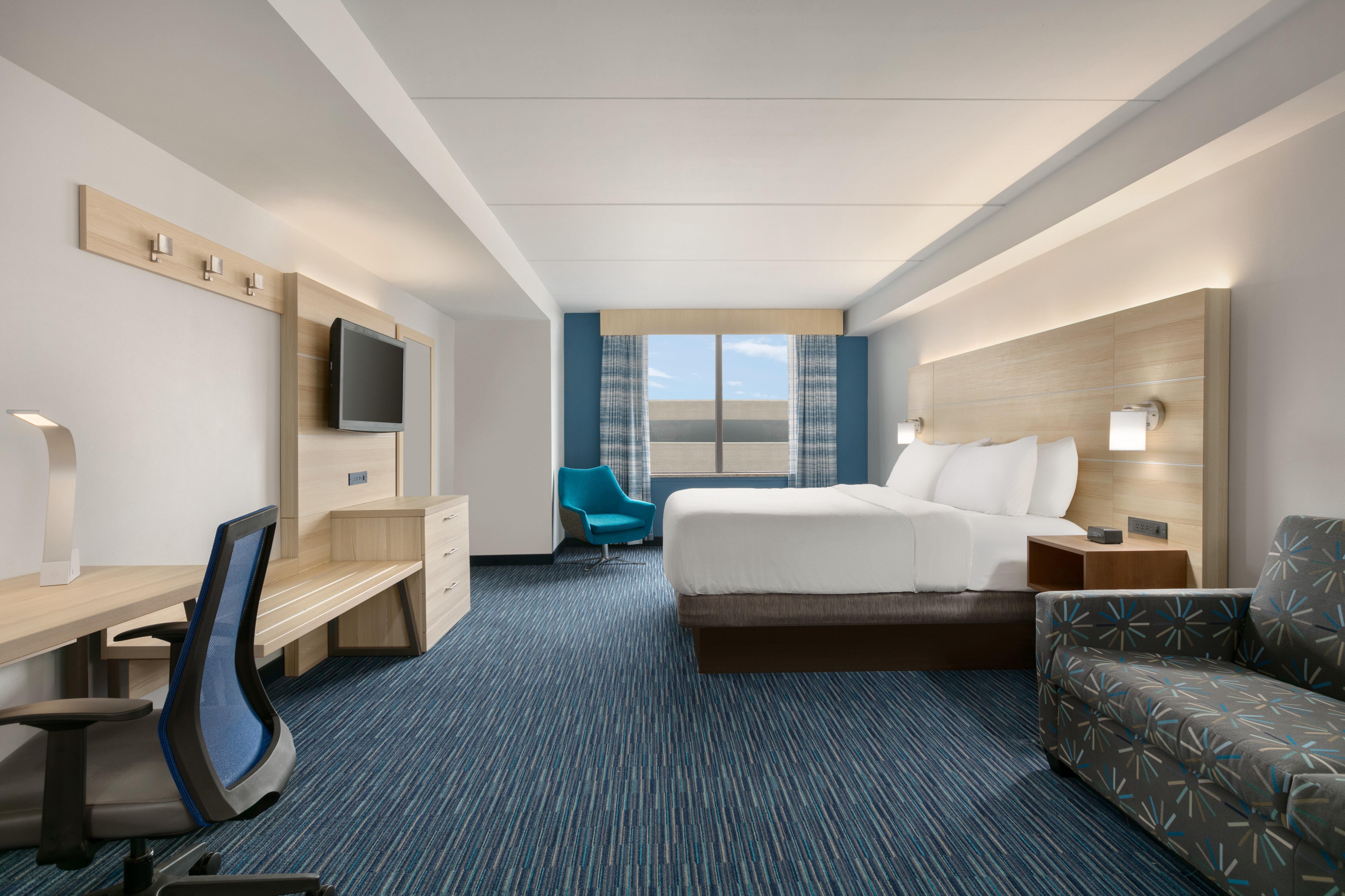 Holiday Inn Express Hotel & Suites Norfolk Airport By Ihg Екстериор снимка
